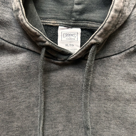 Crooks & Castles Short-Sleeve Hoodie - Picture 4 of 4